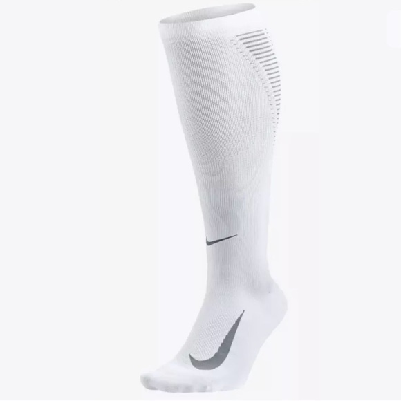 compression socks nike running
